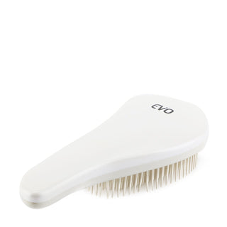 The Unique Brush - White
